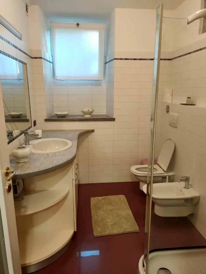 Villa Gelsomino ヴェルバーニア エクステリア 写真